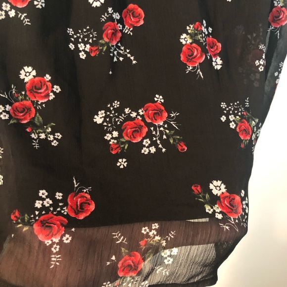 🌹 Torrid Floral Cami 🌹 - Picture 4 of 9